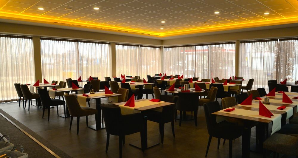 Mezzo Hotel&Business Beringen Esterno foto